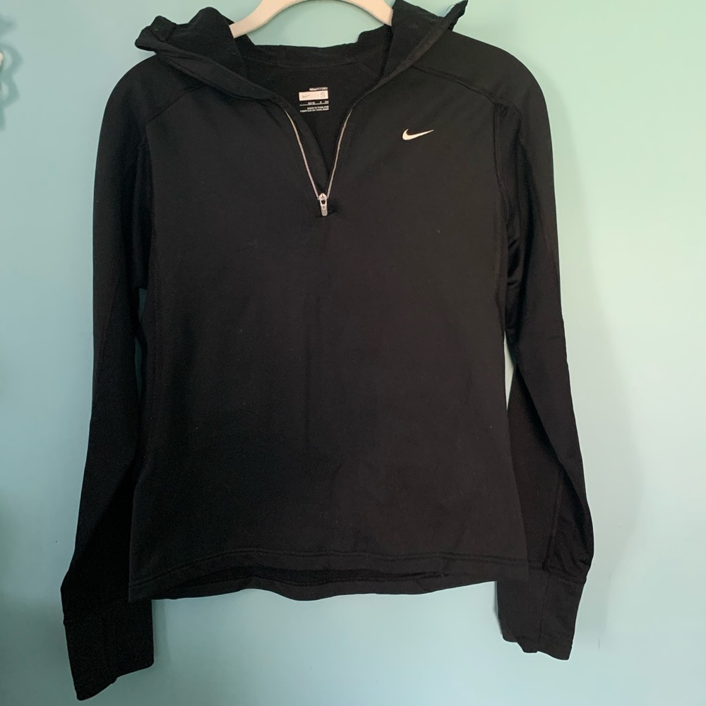 Nike fit dry hoodie